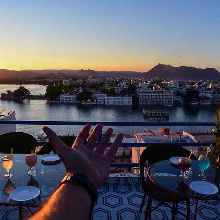 Hotel Casa By The Lake Udaipur Esterno foto