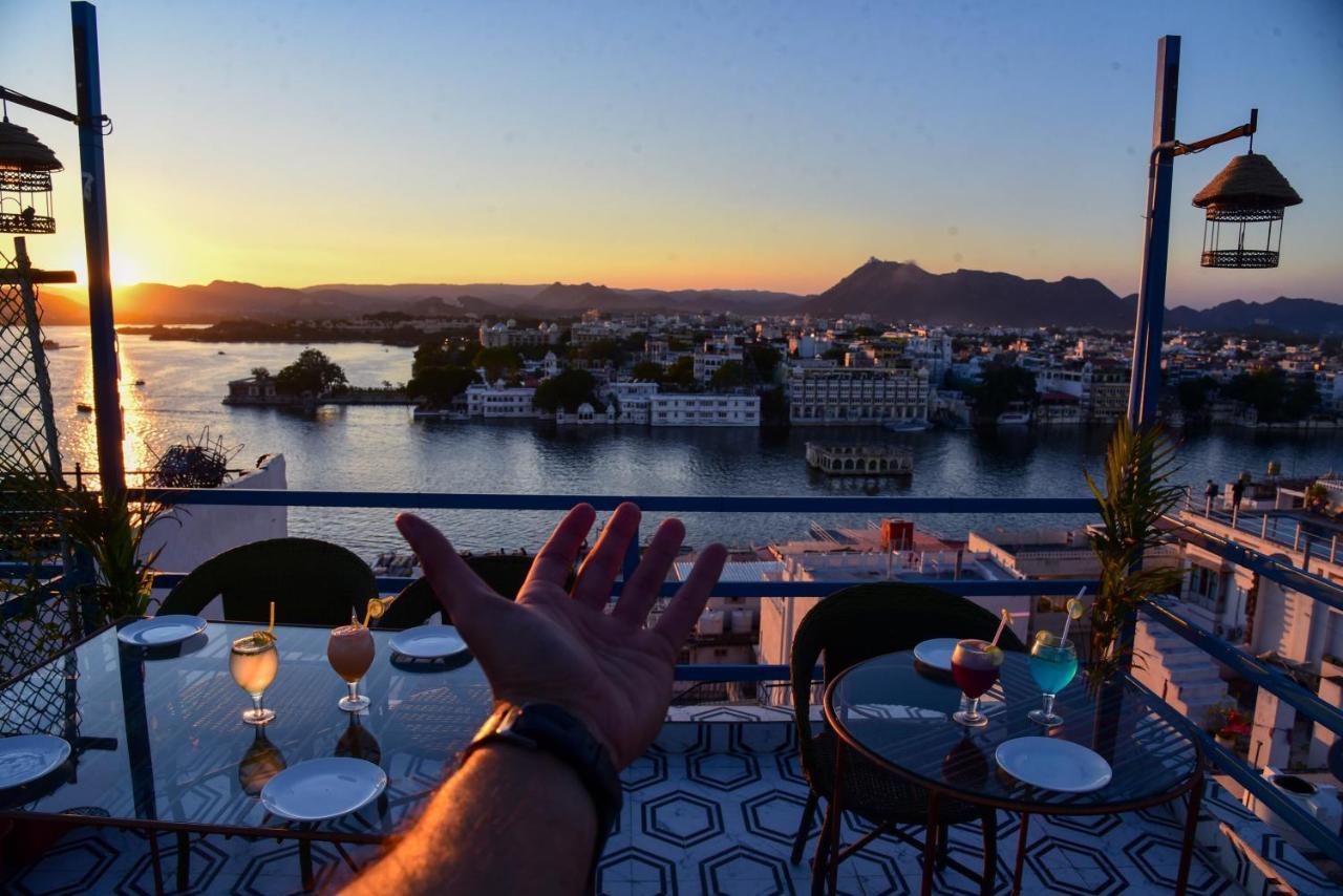 Hotel Casa By The Lake Udaipur Esterno foto