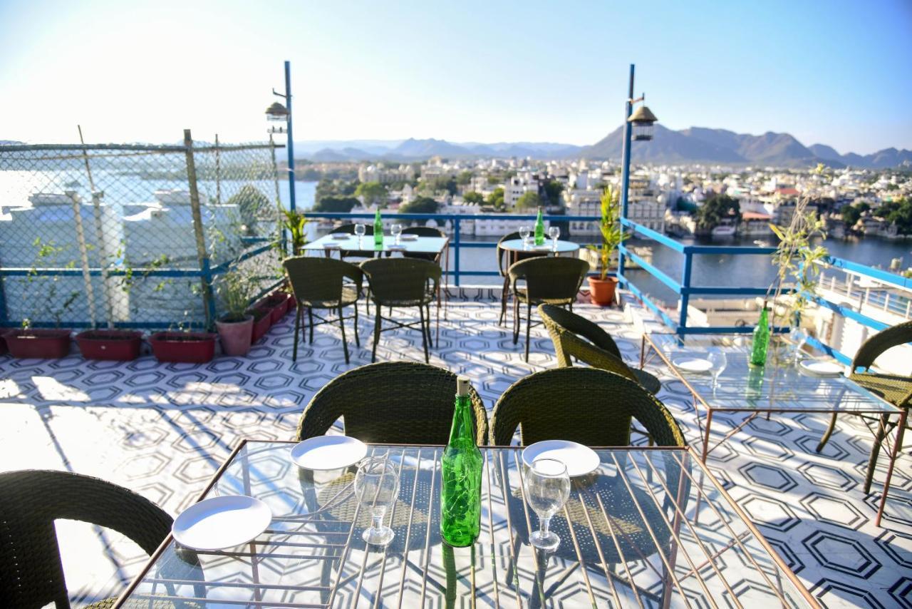 Hotel Casa By The Lake Udaipur Esterno foto