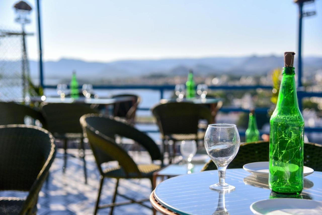 Hotel Casa By The Lake Udaipur Esterno foto
