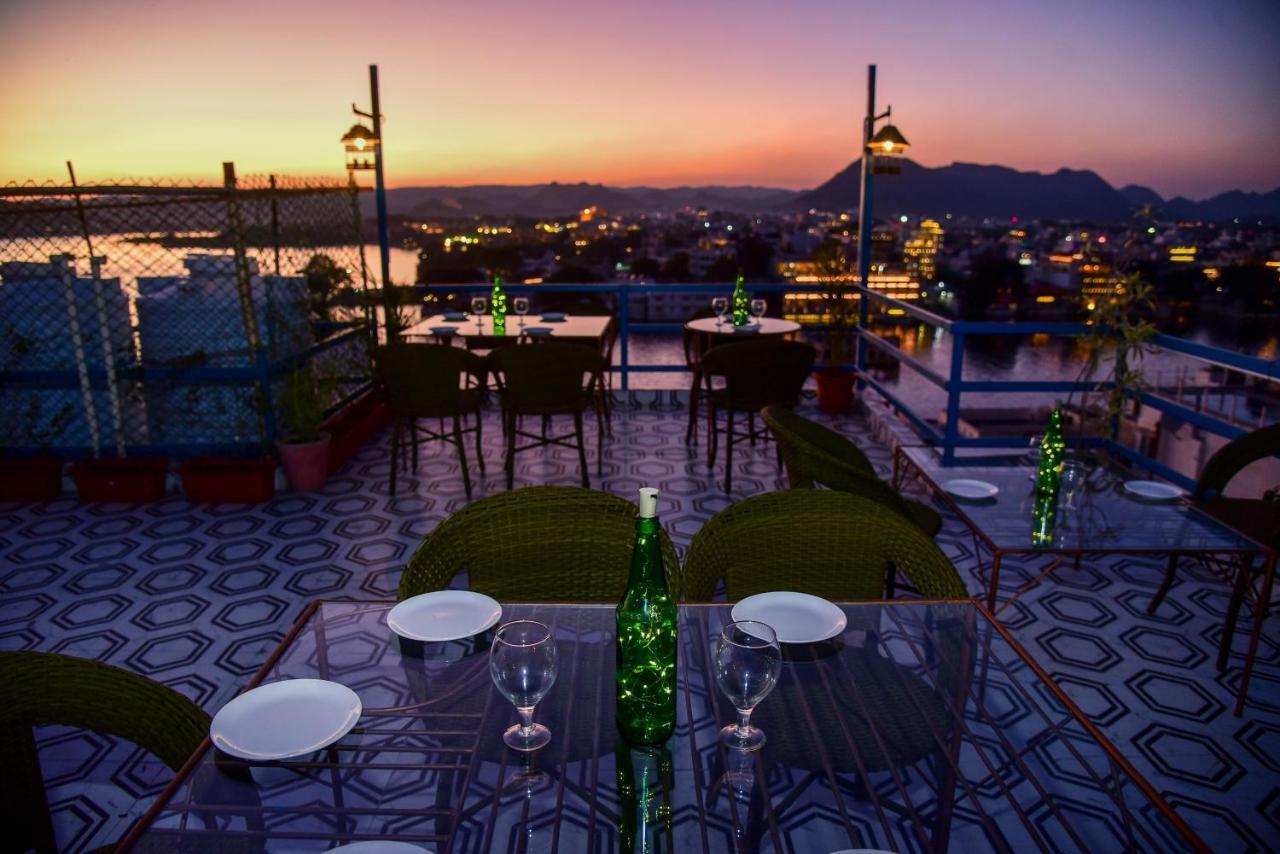 Hotel Casa By The Lake Udaipur Esterno foto